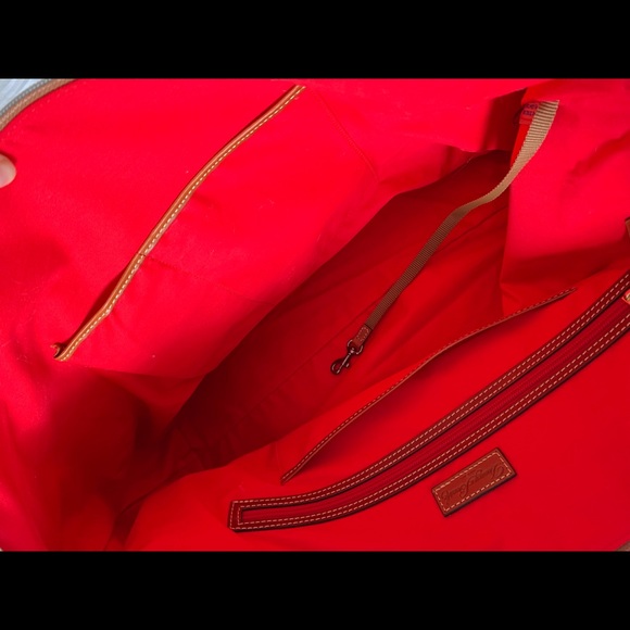NEW AUTHENTIC DOONEY AND BOURKE WEEKENDER DUFFEL - Picture 8 of 8